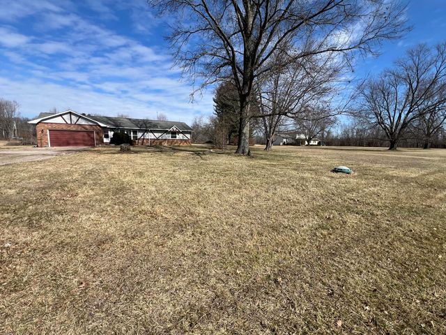 5560 Refugee Road NW, Baltimore, OH 43105