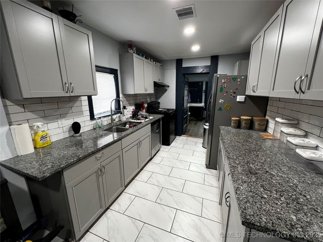 2308 Elgin Avenue, Muskogee, OK 74401