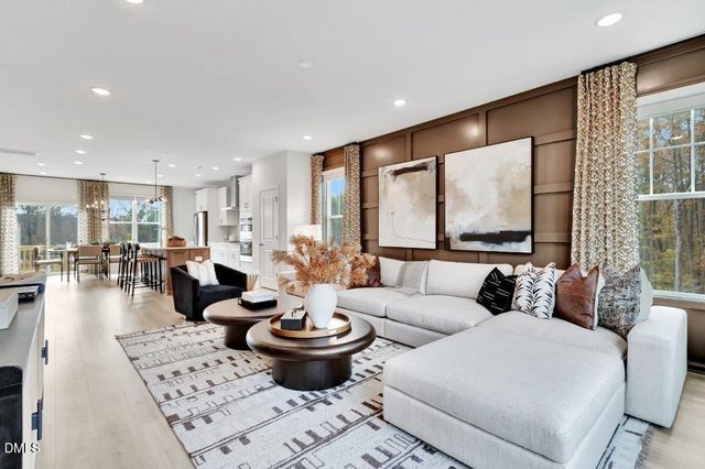 5005 Lambert Rd Drive 56, Cary, NC 27519