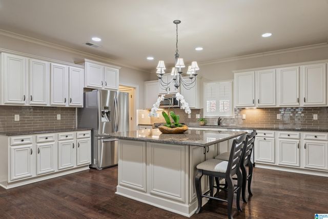 1098 REGENT PARK DRIVE, Birmingham, AL 35242