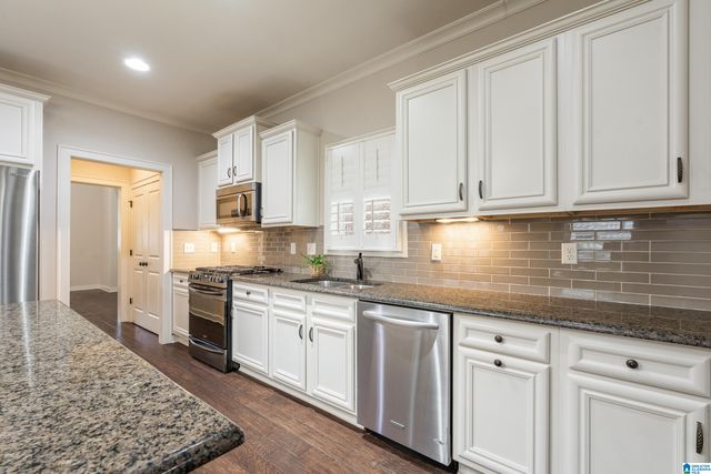 1098 REGENT PARK DRIVE, Birmingham, AL 35242