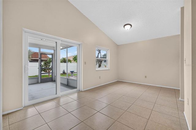 5910 BUTTON QUAIL COURT, Tampa, FL 33624