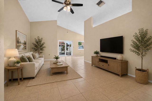5910 BUTTON QUAIL COURT, Tampa, FL 33624