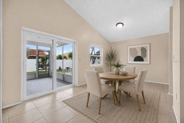 5910 BUTTON QUAIL COURT, Tampa, FL 33624