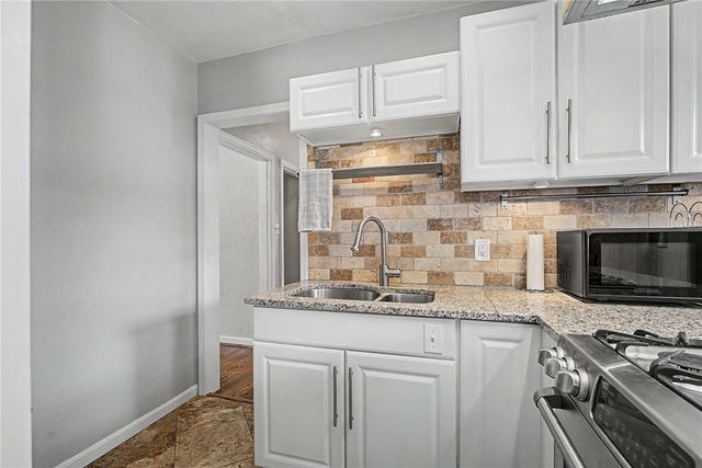 248 Claranna Avenue, Oakwood, OH 45419