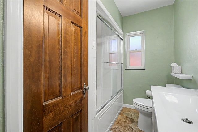 248 Claranna Avenue, Oakwood, OH 45419