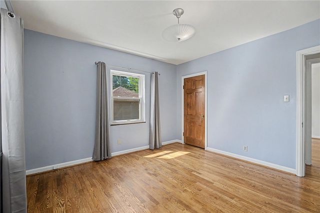 248 Claranna Avenue, Oakwood, OH 45419
