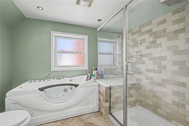 248 Claranna Avenue, Oakwood, OH 45419