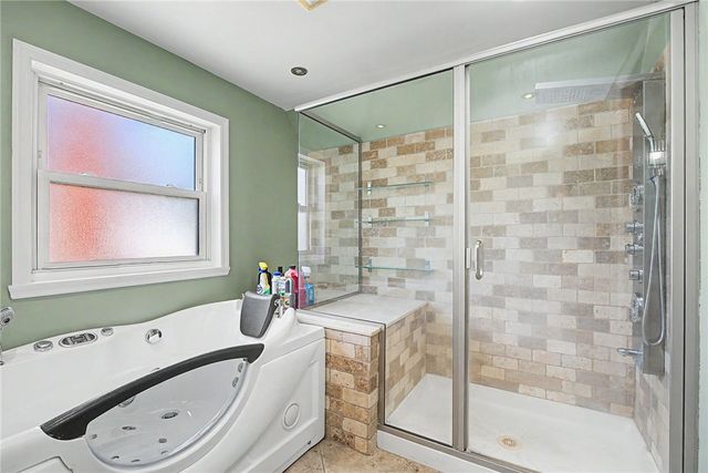 248 Claranna Avenue, Oakwood, OH 45419
