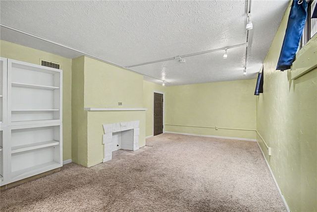 248 Claranna Avenue, Oakwood, OH 45419
