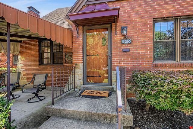 248 Claranna Avenue, Oakwood, OH 45419