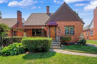 248 Claranna Avenue, Oakwood, OH 45419