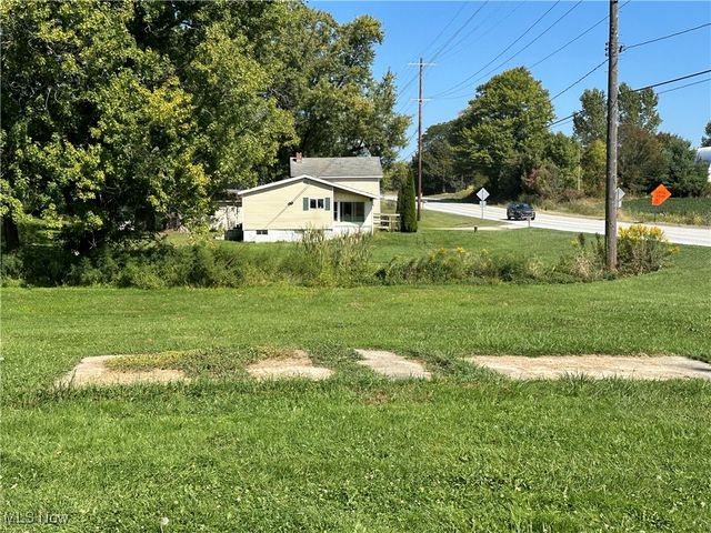 5051 Center Road, Conneaut, OH 44030