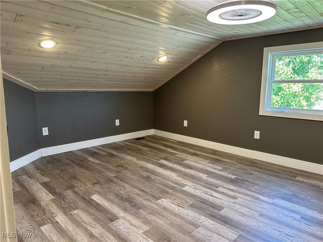 5051 Center Road, Conneaut, OH 44030