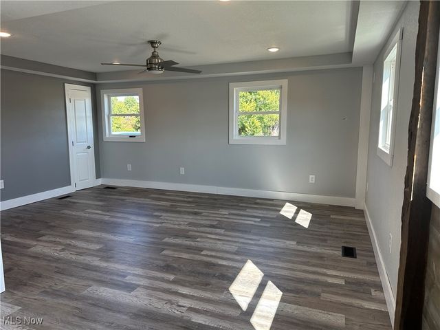 5051 Center Road, Conneaut, OH 44030