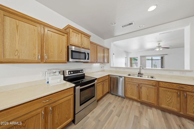 18628 W MISSION Lane, Waddell, AZ 85355