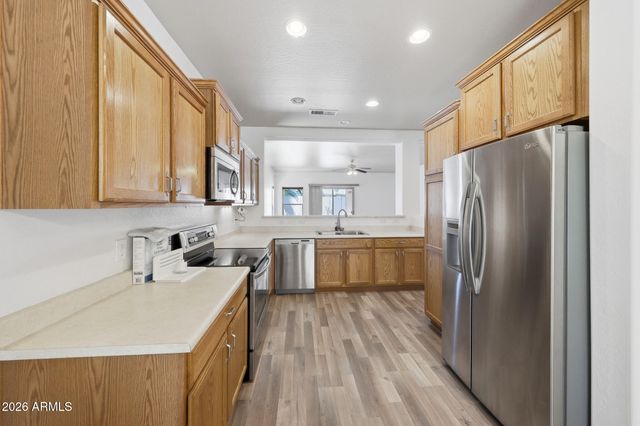 18628 W MISSION Lane, Waddell, AZ 85355