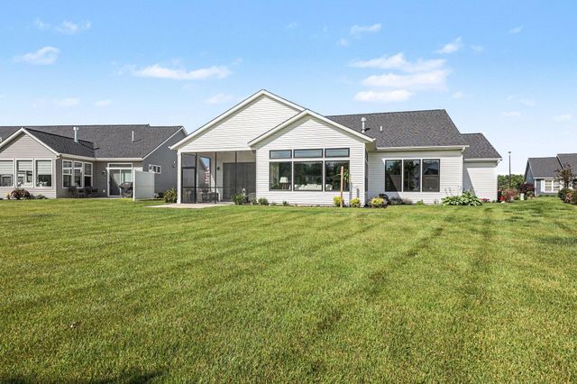 5528 Isle River Drive, Plainfield Twp, MI 49306