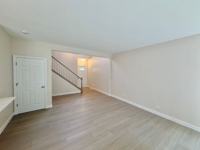 25 Melrose Court, South Elgin, IL 60177