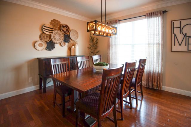 76 Smelser Lane, Milton, WV 25541