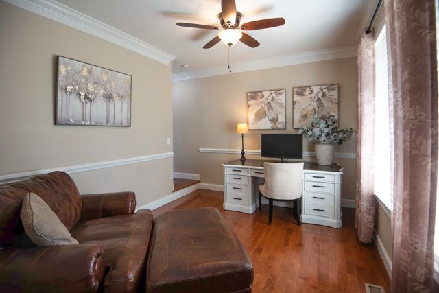 76 Smelser Lane, Milton, WV 25541