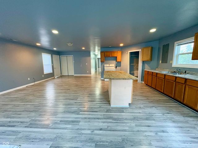 2230 N Arsenal Avenue, Indianapolis, IN 46218