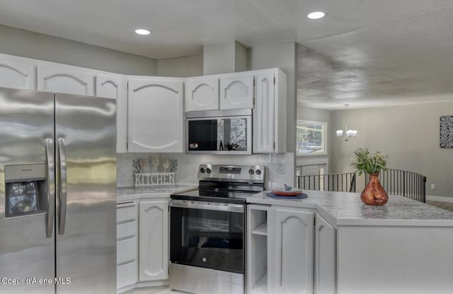 11459 N Trafalgar ST, Hayden, ID 83835