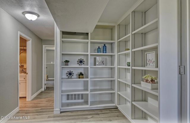 11459 N Trafalgar ST, Hayden, ID 83835