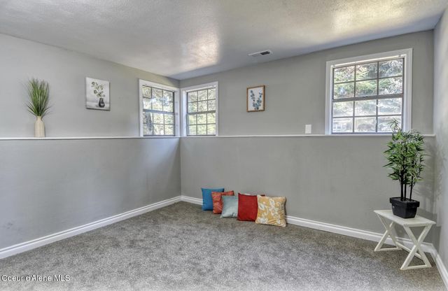 11459 N Trafalgar ST, Hayden, ID 83835