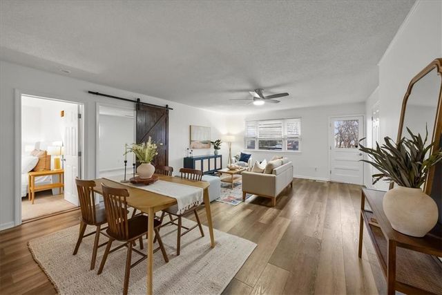 3636 SW Crane Road, Lee's Summit, MO 64082