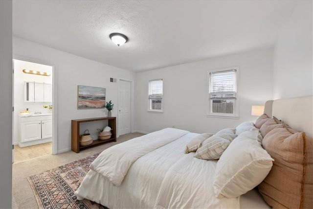 3636 SW Crane Road, Lee's Summit, MO 64082