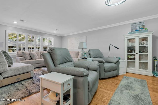 601B Lake Point Drive 601B, Lakewood, NJ 08701