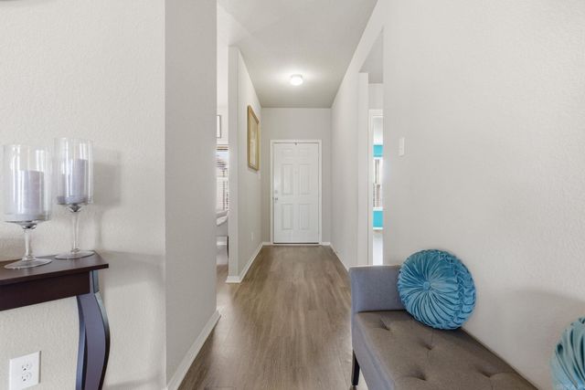 1178 Meadows Edge Drive, Alexander, AR 72002