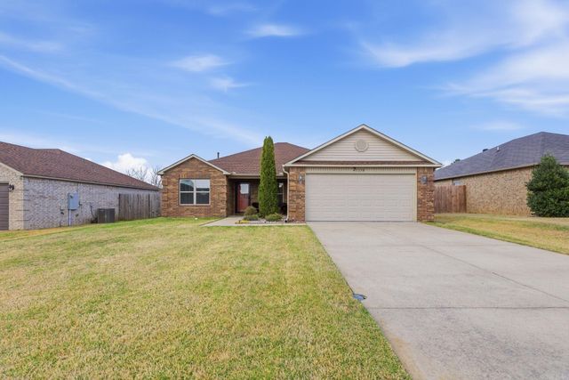 1178 Meadows Edge Drive, Alexander, AR 72002
