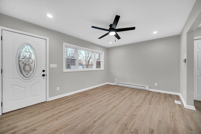 459 N School Street, Braidwood, IL 60408