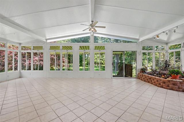 282 Geremma Drive, Ballwin, MO 63011