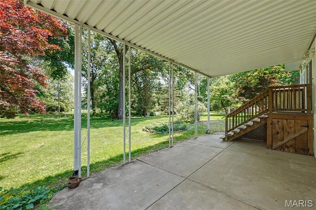 282 Geremma Drive, Ballwin, MO 63011
