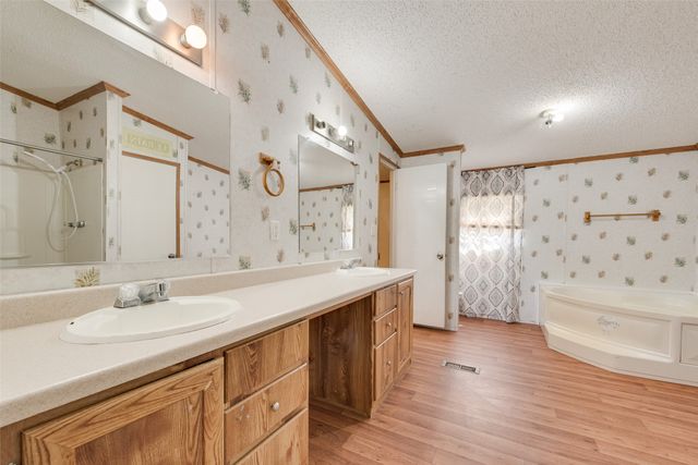 1321 Epps Road, Palmer, TX 75152