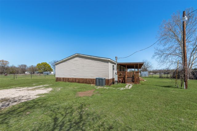 1321 Epps Road, Palmer, TX 75152