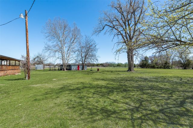 1321 Epps Road, Palmer, TX 75152