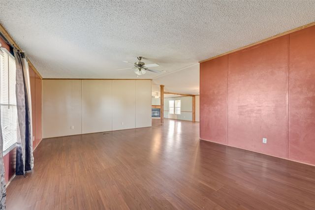 1321 Epps Road, Palmer, TX 75152