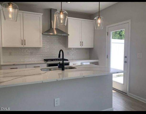 835 Oak Center Drive, Raleigh, NC 27610