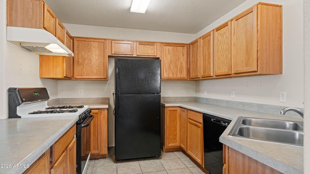 1026 Escondido Drive, Sierra Vista, AZ 85635