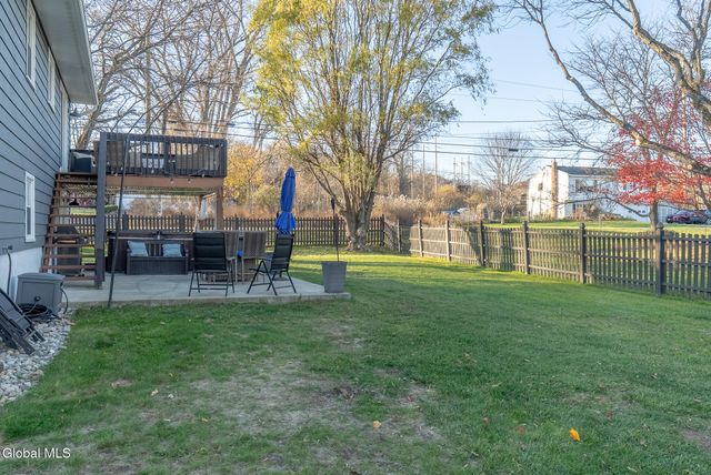 11 Walnut Road, Mechanicville, NY 12118