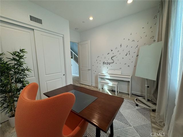 20711 Beech Circle, Porter Ranch, CA 91311