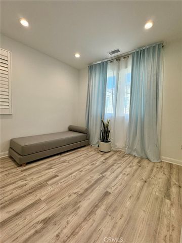 20711 Beech Circle, Porter Ranch, CA 91311