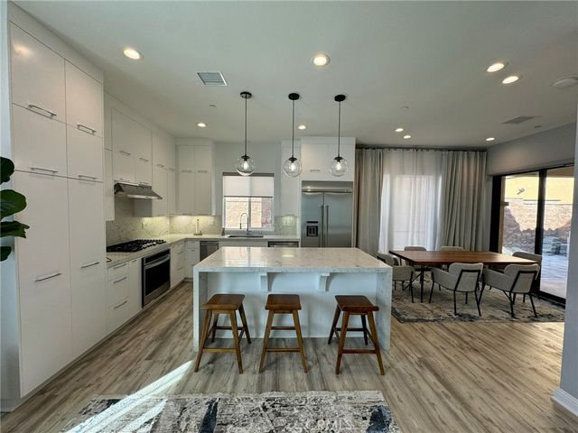 20711 Beech Circle, Porter Ranch, CA 91311