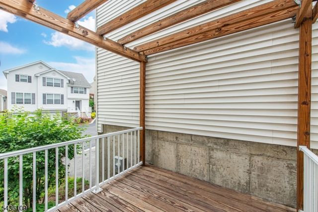 117 Sowers Dr, Mount Olive Twp., NJ 07840
