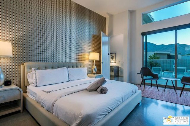 1157 Enamor Court, Palm Springs, CA 92262