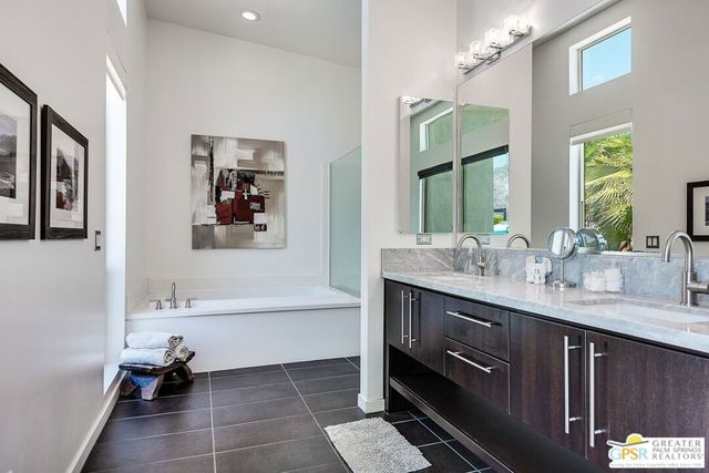 1157 Enamor Court, Palm Springs, CA 92262